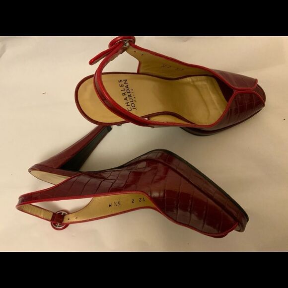 Charles Jourdan Red Alligator Print Peep Toe Heels  Size 5-1/2 M - Picture 9 of 10